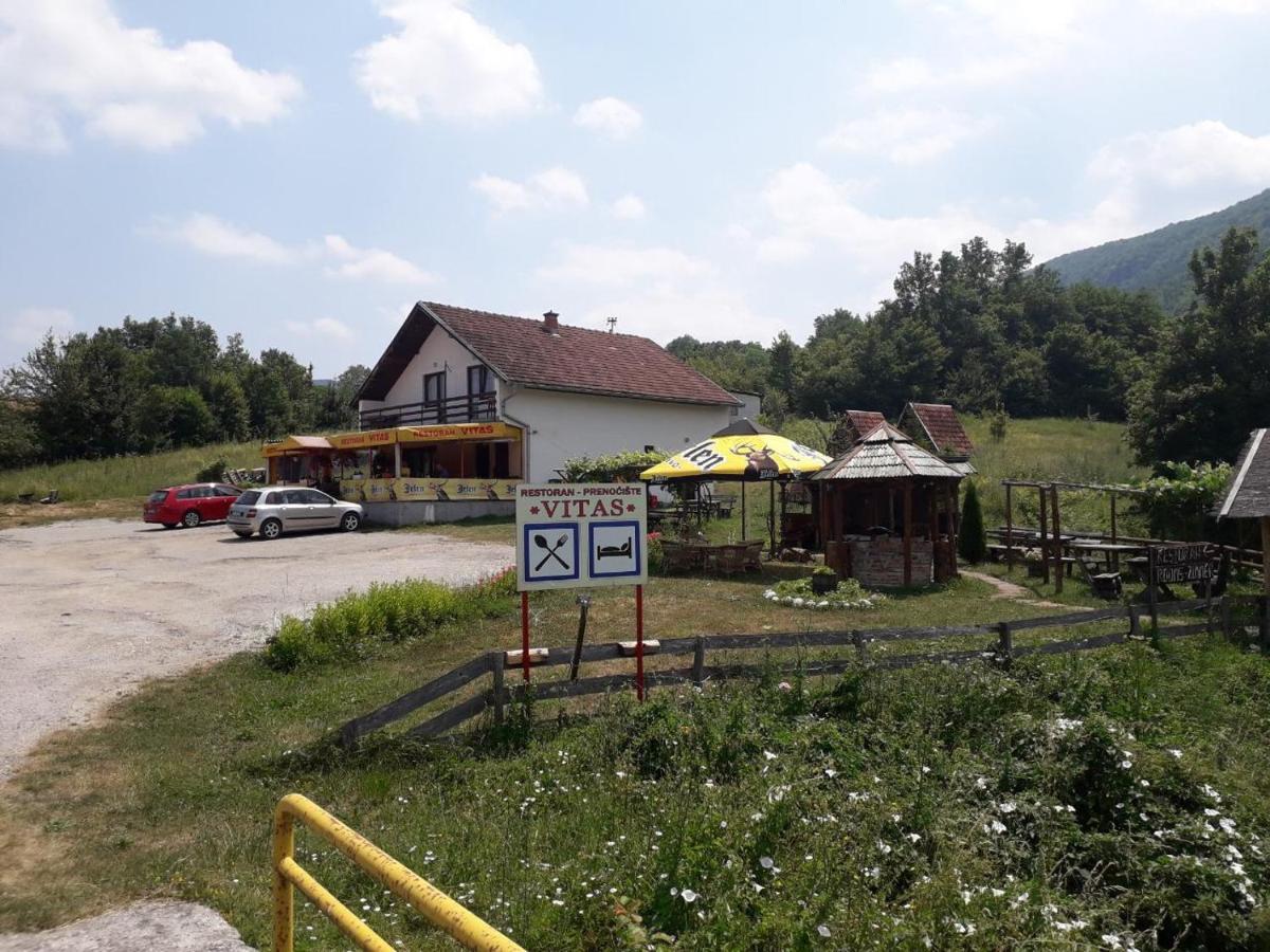 Prenociste Vitas Panzió Miljevina Kültér fotó